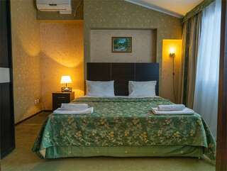 Гостиница Absolut Калуга Номер семейный (Family room)-2